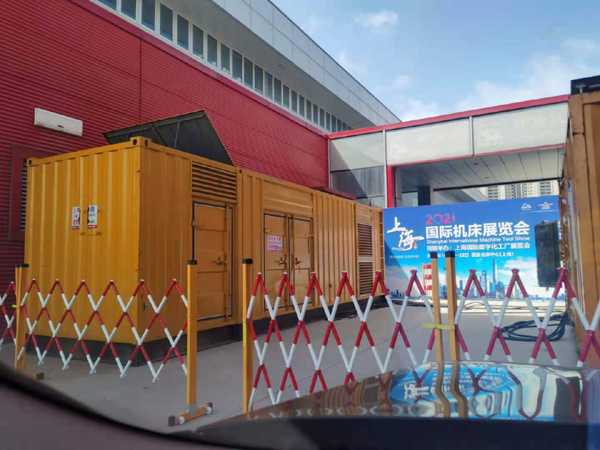 伊春发电车出租-发电机无电压或电压太低怎么办？